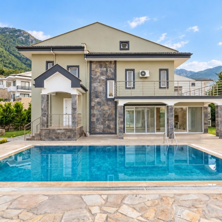 LUXURY 6-BED DETACHED VILLA IN OVACIK – Private Pool, Hamam & Sauna