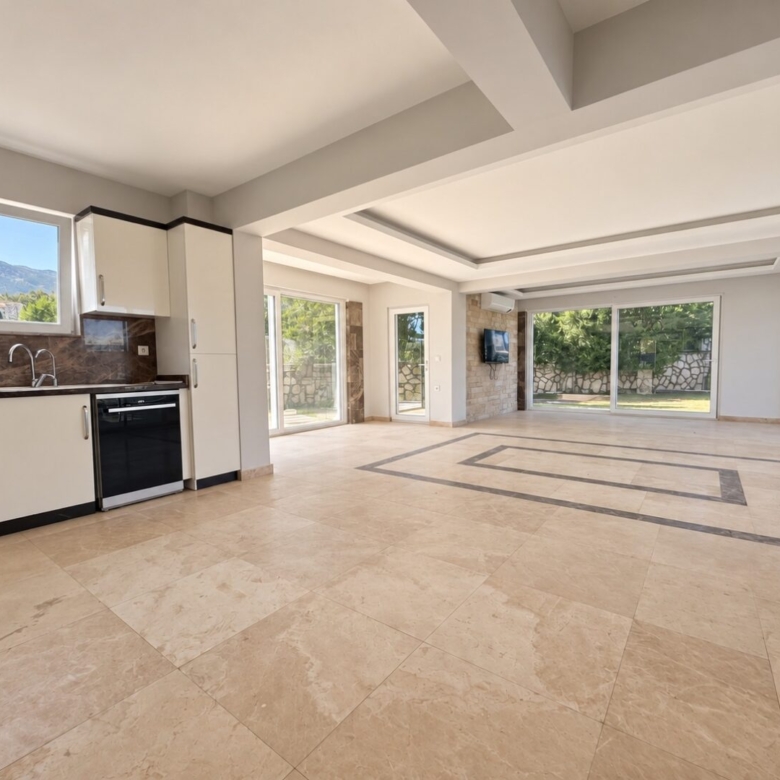 LUXURY 6-BED DETACHED VILLA IN OVACIK – Private Pool, Hamam & Sauna