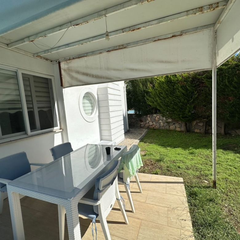 MODERN 4-BED VILLA IN LOWER OVACIK – Furnished, Pool & Parking