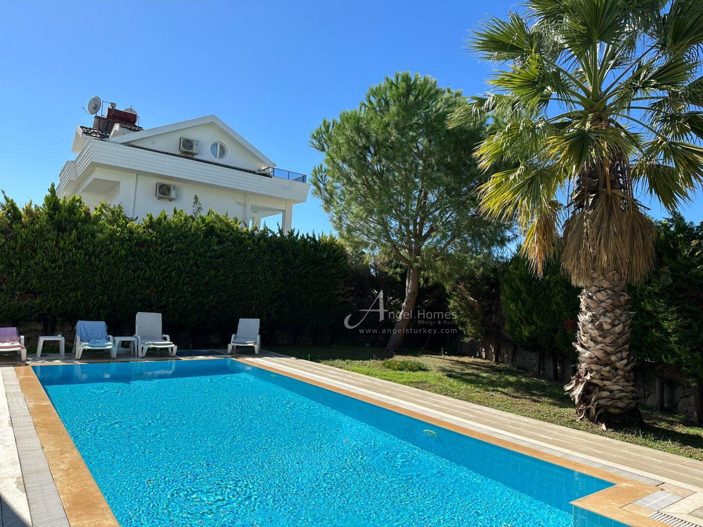 MODERN 4-BED VILLA IN LOWER OVACIK – Furnished, Pool & Parking