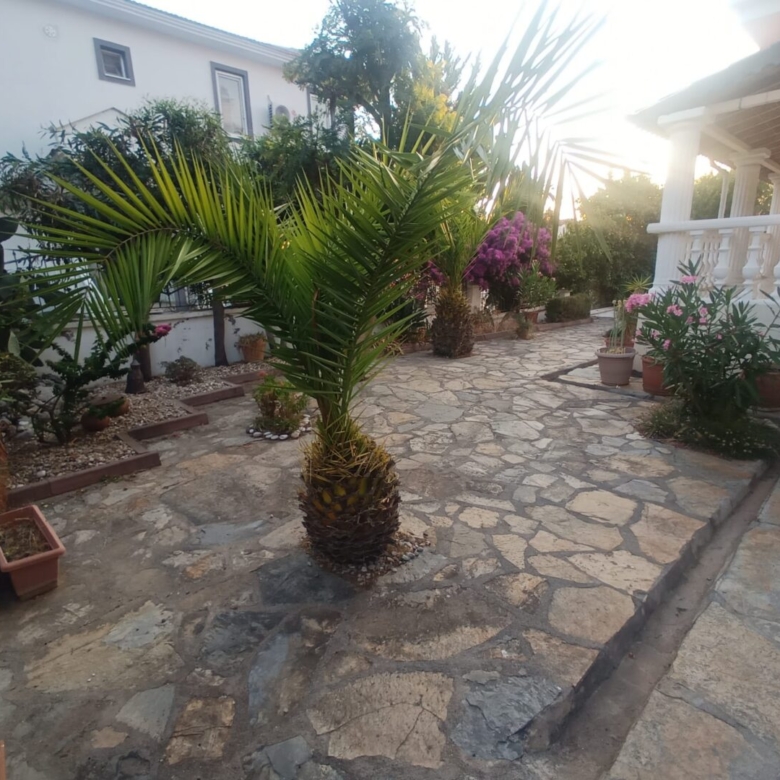 LARGE 8-BED VILLA FOR SALE IN OVACIK – Private Pool & S/C Apartment