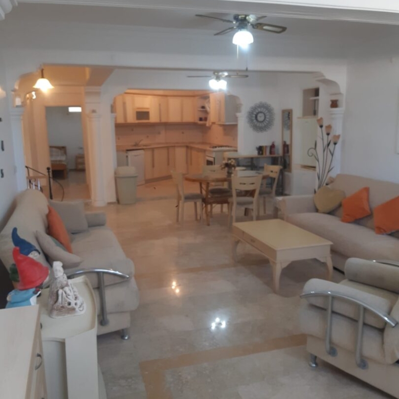 LARGE 8-BED VILLA FOR SALE IN OVACIK – Private Pool & S/C Apartment