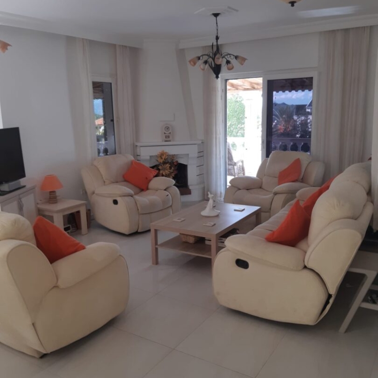 LARGE 8-BED VILLA FOR SALE IN OVACIK – Private Pool & S/C Apartment