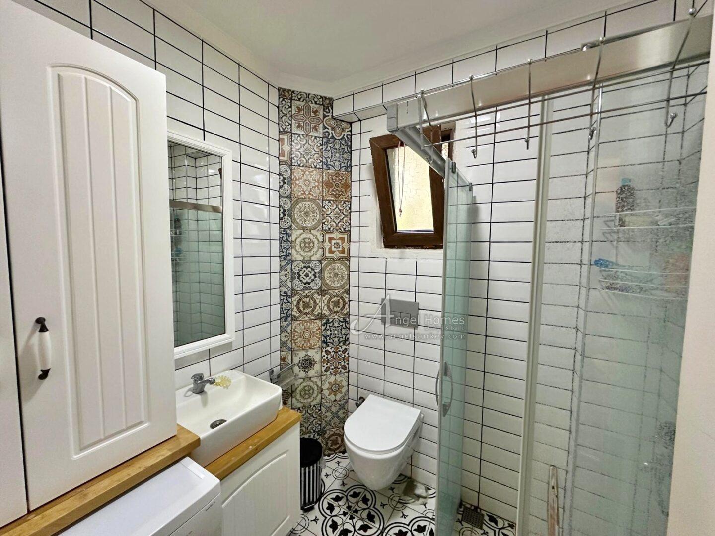 FURNISHED 2-BED GROUND-FLOOR APARTMENT IN OVACIK – Popular Site with Communal Facilities