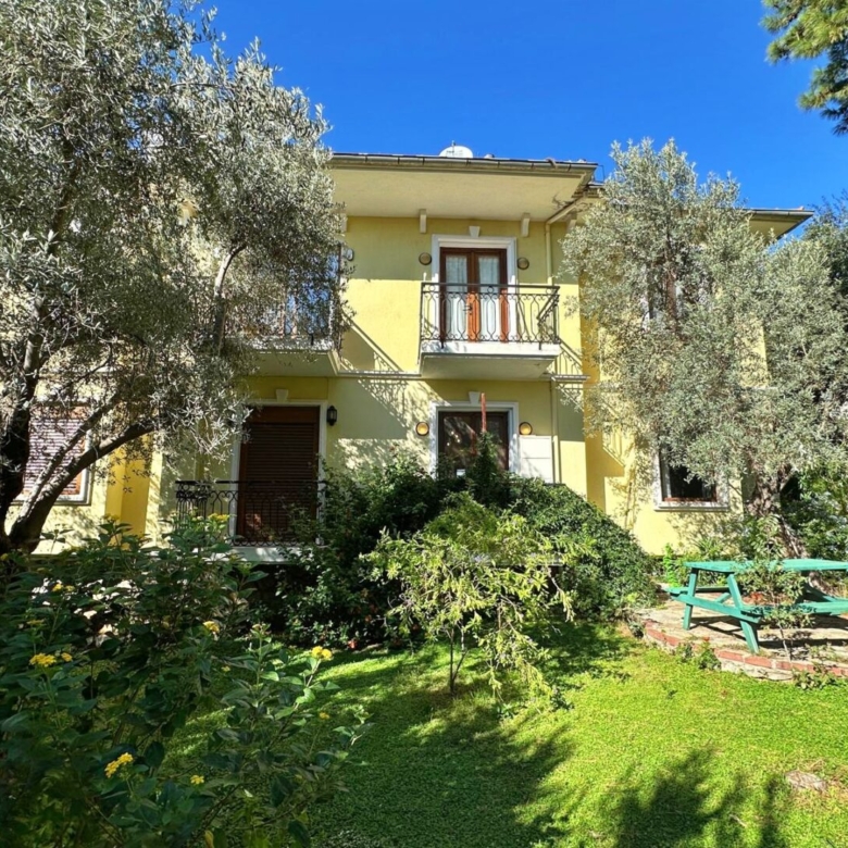 FURNISHED 2-BED GROUND-FLOOR APARTMENT IN OVACIK – Popular Site with Communal Facilities