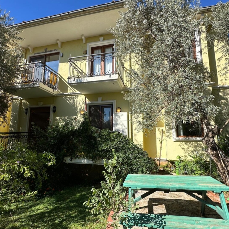 FURNISHED 2-BED GROUND-FLOOR APARTMENT IN OVACIK – Popular Site with Communal Facilities