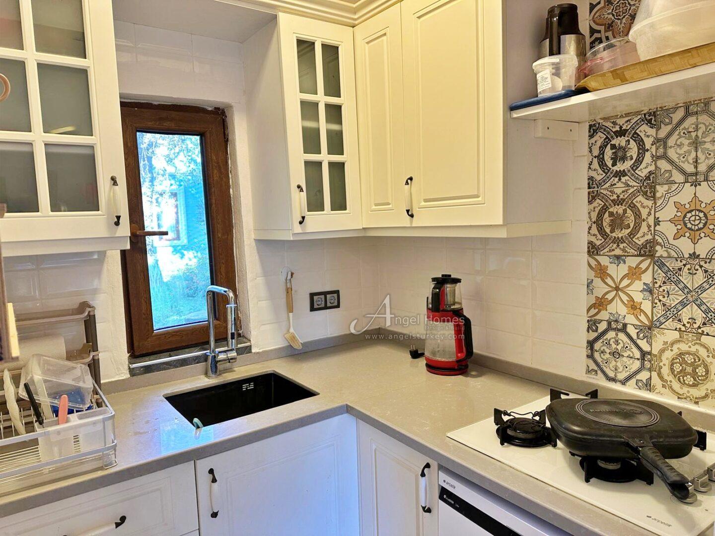 FURNISHED 2-BED GROUND-FLOOR APARTMENT IN OVACIK – Popular Site with Communal Facilities
