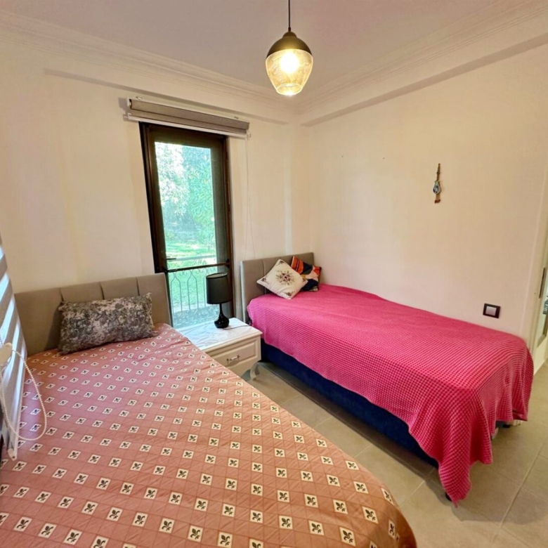 FURNISHED 2-BED GROUND-FLOOR APARTMENT IN OVACIK – Popular Site with Communal Facilities